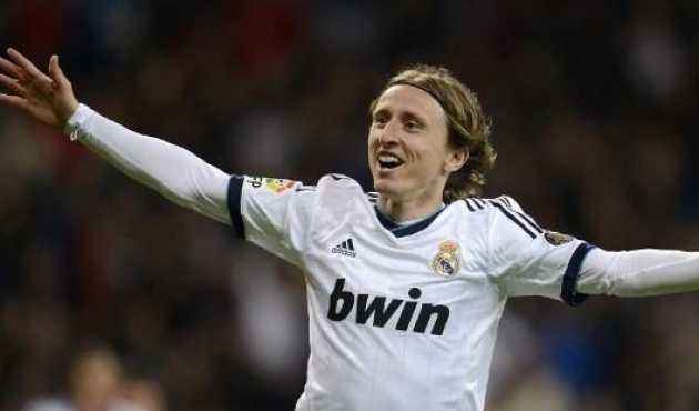 巅峰对决！西超杯决赛又见“国家德比”