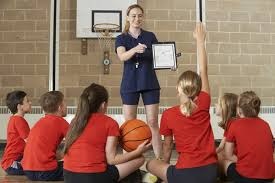 就不能多给他点时间吗 开拓者20分大胜爵士 杨瀚森出场2分钟 贡献4分 这要是打20分钟 那不就是40分吗